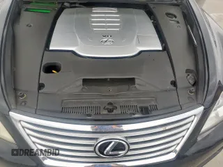 2012 Lexus LS 460 z VIN JTHBL5EFXC5111591, wystawiony jako Copart lot #54612615 z przebiegiem 273 050 mil mil oraz Szkoda całkowita • Salvage title. Historia ofert i sprzedaży dostępna na DreamBid. Obrazek 11.