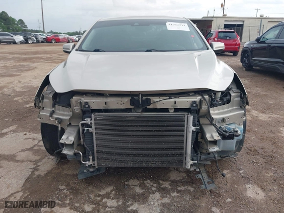 2015 Chevrolet Malibu LTZ with VIN 1G11F5SL0FF110827, listed as a IAAI auction lot 41932211 with 117,251 mi miles. Bid and sale history available at carsss.com. Image 6.