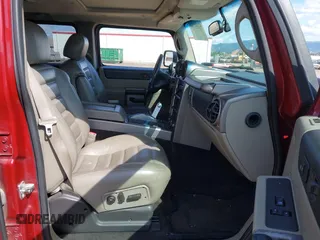2003 Hummer H2 z VIN 5GRGN23U43H116994, wystawiony jako IAAI lot #42161760 z przebiegiem 201 056 mil mil oraz . Historia ofert i sprzedaży dostępna na DreamBid. Obrazek 5.