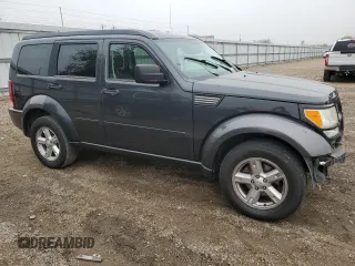 2011 Dodge Nitro SXT z VIN 1D4PT5GK0BW509907, wystawiony jako Copart lot #42716715 z przebiegiem 88 884 mil mil oraz Szkody całkowita. Historia ofert i sprzedaży dostępna na DreamBid. Obrazek 4.