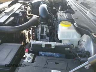 2022 Ram 1500 Rebel z VIN 1C6SRFLT4NN177112, wystawiony jako IAAI lot #42402050 z przebiegiem 26 239 mil mil oraz . Historia ofert i sprzedaży dostępna na DreamBid. Obrazek 19.