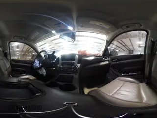 2017 Chevrolet Tahoe LT z VIN 1GNSCBKC8HR231679, wystawiony jako IAAI lot #42244271 z przebiegiem 139 222 mil mil oraz . Historia ofert i sprzedaży dostępna na DreamBid. Obrazek 19.