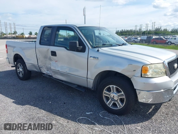 2007 Ford F-150 STX with VIN 1FTRX12W87FB65702, listed as a IAAI auction lot 42333095 with 319,576 mi miles and . Bid and sale history available at DreamBid. Image 1.