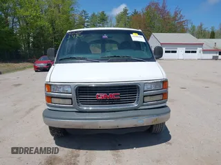 2000 GMC Savana z VIN 1GTHG39R7Y1205564, wystawiony jako IAAI lot #42283490 z przebiegiem 173 809 mil mil oraz . Historia ofert i sprzedaży dostępna na DreamBid. Obrazek 13.