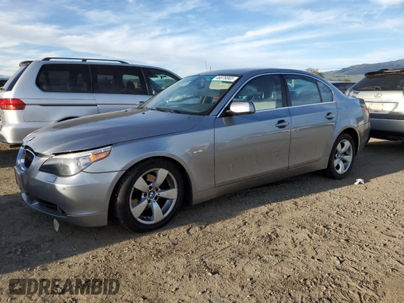 2007 BMW 5 Series 525i with VIN WBANE53567CY06863, listed as a Copart auction lot 46876865 with 34,017 mi miles and Salvage Title. Bid and sale history available at carsss.com. Image 1.