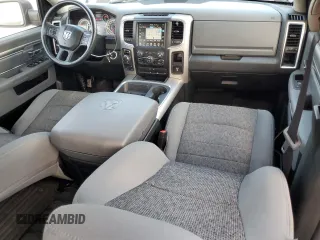 2017 Ram 1500 Big Horn z VIN 1C6RR7LG0HS670668, wystawiony jako Copart lot #43555905 z przebiegiem 77 048 mil mil oraz Szkoda całkowita • Salvage title. Historia ofert i sprzedaży dostępna na DreamBid. Obrazek 8.