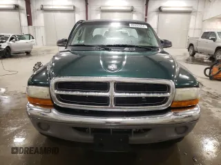 2002 Dodge Dakota SLT with VIN 1B7HG48N42S725145, listed as a Copart auction lot 82690584 with 159,161 mi miles and Salvage Title. Bid and sale history available at carsss.com. Image 5.