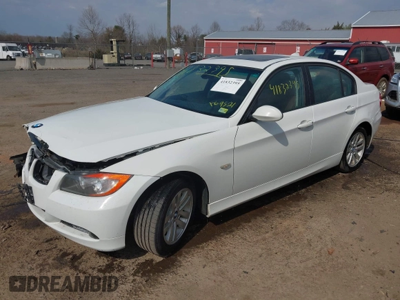 2006 BMW 3 Series 325i with VIN WBAVB13536KX69521, listed as a IAAI auction lot 41832395 with 182,106 mi miles. Bid and sale history available at carsss.com. Image 2.