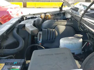 2002 Cadillac Escalade EXT with VIN 3GYEK63N02G286631, listed as a IAAI auction lot 41762781 with 151,002 mi miles and . Bid and sale history available at DreamBid. Image 12.