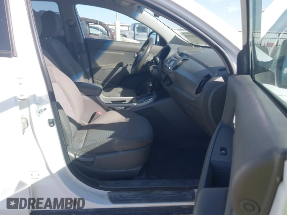 2015 Kia Sportage LX with VIN KNDPBCAC8F7690843, listed as a IAAI auction lot 41813154 with 124,885 mi miles and . Bid and sale history available at carsss.com. Image 5.