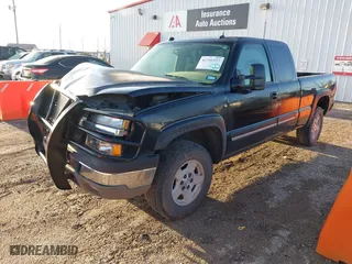 2004 Chevrolet Silverado 1500 Z71 with VIN 2GCEK19T041237634, listed as a IAAI auction lot 41316553 with 259,569 mi miles. Bid and sale history available at carsss.com. Image 17.