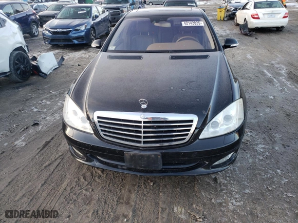 2007 Mercedes-Benz S-Class 5.5L V8 with VIN WDDNG86X27A095627, listed as a Copart auction lot 42142825 with 110,314 mi miles and Clean Title. Bid and sale history available at carsss.com. Image 5.
