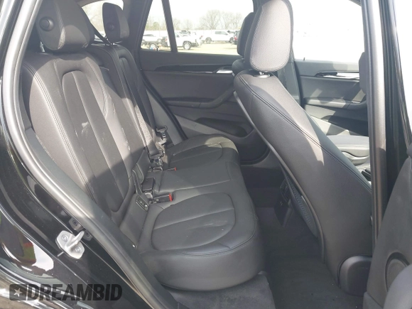 2021 BMW X1 xDrive28i with VIN WBXJG9C05M5T83784, listed as a IAAI auction lot 41696073 with 15,865 mi miles and . Bid and sale history available at DreamBid. Image 8.