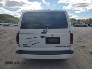 2000 Chevrolet Astro with VIN 1GNEL19W6YB179002, listed as a Copart auction lot 75519494 with 170,331 mi miles and Salvage Title. Bid and sale history available at carsss.com. Image 6.