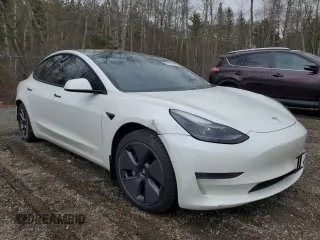 2021 Tesla Model 3 Standard Range Plus z VIN 5YJ3E1EA0MF906162, wystawiony jako Copart lot #53004925 z przebiegiem 149 163 mil mil oraz Tytuł czysty. Historia ofert i sprzedaży dostępna na DreamBid. Obrazek 4.