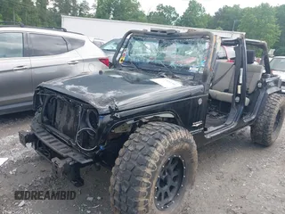 2008 Jeep Wrangler Unlimited Sahara with VIN 1J4GA59138L501621, listed as a IAAI auction lot 42245134 with 241,361 mi miles and . Bid and sale history available at DreamBid. Image 17.