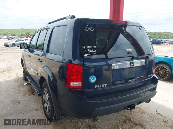 2011 Honda Pilot Touring z VIN 5FNYF3H94BB032105, wystawiony jako IAAI lot #42435522 z przebiegiem 247 899 mil mil oraz . Historia ofert i sprzedaży dostępna na DreamBid. Obrazek 3.