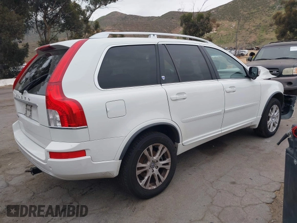 2014 Volvo XC90 with VIN YV4952CY6E1702554, listed as a IAAI auction lot 42073221 with 151,089 mi miles. Bid and sale history available at carsss.com. Image 4.
