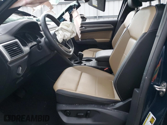 2021 Volkswagen Atlas SE с VIN 1V2WC2CA8MC240482, выставлен на аукционе Copart как лот 87168254 с пробегом Не указан миль и Списание • Salvage title. История ставок и продаж доступна на DreamBid. Изображение 7.