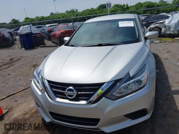 2017 Nissan Altima S z VIN 1N4AL3AP5HC496048, wystawiony jako IAAI lot #42275448 z przebiegiem 22 300 mil mil oraz . Historia ofert i sprzedaży dostępna na DreamBid. Obrazek 12.