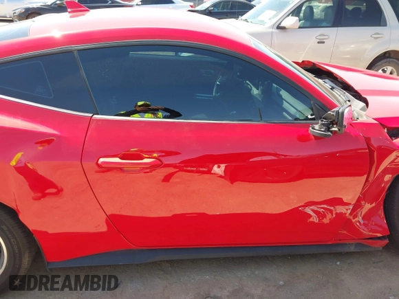 2024 Ford Mustang EcoBoost z VIN 1FA6P8TH8R5146979, wystawiony jako IAAI lot #42017450 z przebiegiem 6 253 mil mil oraz . Historia ofert i sprzedaży dostępna na DreamBid. Obrazek 13.