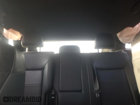 2023 Volkswagen Atlas SE с VIN 1V2LC2CA5PC218544, выставлен на аукционе Copart как лот 85970854 с пробегом Не указан миль и Списание • Salvage title. История ставок и продаж доступна на DreamBid. Изображение 10.