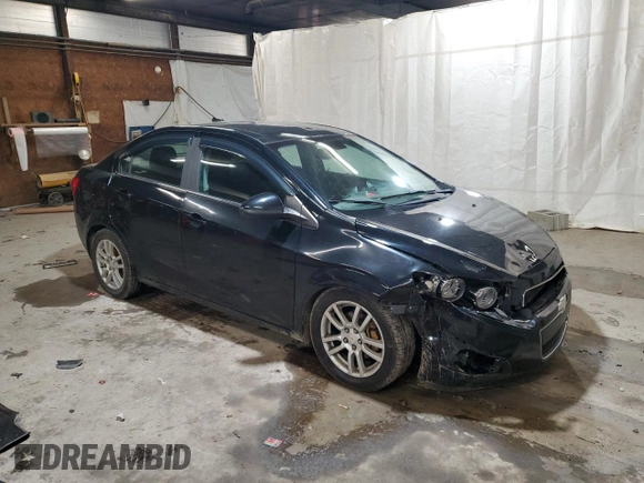 2012 Chevrolet Sonic LT z VIN 1G1JD5SH2C4148200, wystawiony jako Copart lot #74896064 z przebiegiem 104 692 mil mil oraz Szkoda całkowita • Salvage title. Historia ofert i sprzedaży dostępna na DreamBid. Obrazek 10.