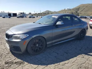 2015 BMW 2 Series M235i with VIN WBA1J7C56FV358987, listed as a Copart auction lot 47752135 with 111,017 mi miles and Salvage title. Bid and sale history available at DreamBid. Image 1.