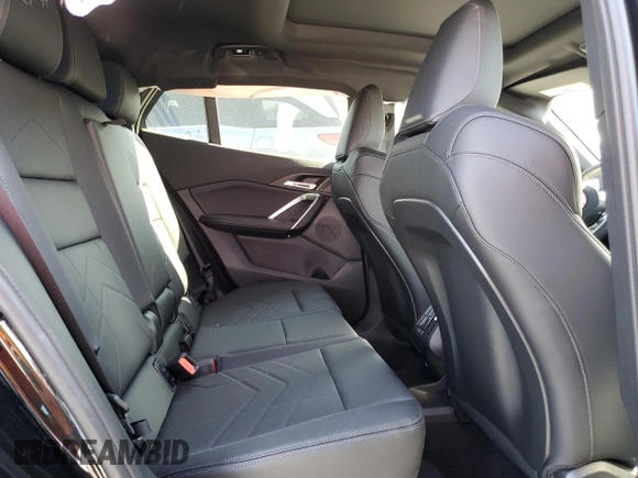 2025 BMW X2 xDrive28i z VIN WBX63GM09S5090407, wystawiony jako Copart lot #53988435 z przebiegiem 2 675 mil mil oraz Szkoda całkowita • Salvage title. Historia ofert i sprzedaży dostępna na DreamBid. Obrazek 11.