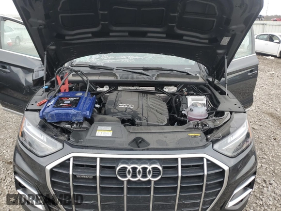 2024 Audi Q5 Premium with VIN WA1ABAFY2R2070404, listed as a Copart auction lot 77515944 with 0 mi miles and Salvage Title. Bid and sale history available at carsss.com. Image 12.