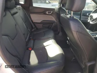 2025 Jeep Compass Latitude с VIN 3C4NJDBN3ST555355, выставлен на аукционе Copart как лот 59007635 с пробегом 5 355 миль миль и Списание • Salvage title. История ставок и продаж доступна на DreamBid. Изображение 11.