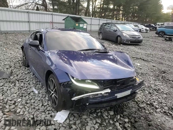 2024 Toyota 86 with VIN JF1ZNBB19R9756189, listed as a Copart auction lot 86570014 with 5,417 mi miles and Salvage Title. Bid and sale history available at DreamBid. Image 11.
