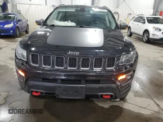 2019 Jeep Compass Trailhawk with VIN 3C4NJDDB4KT647187, listed as a Copart auction lot 50260575 with 63,098 mi miles and Salvage Title. Bid and sale history available at carsss.com. Image 5.