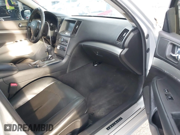 2013 Infiniti G37 Journey with VIN JN1CV6AP8DM722010, listed as a IAAI auction lot 41849702 with 282,338 mi miles and . Bid and sale history available at DreamBid. Image 5.