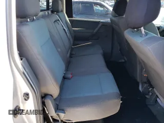 2005 Nissan Titan SE with VIN 1N6AA07B15N532874, listed as a Copart auction lot 45652795 with 217,208 mi miles and Clean Title. Bid and sale history available at carsss.com. Image 10.
