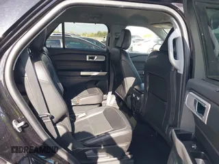 2022 Ford Explorer Limited with VIN 1FMSK7FH5NGA89311, listed as a IAAI auction lot 42020772 with 50,003 mi miles. Bid and sale history available at carsss.com. Image 8.