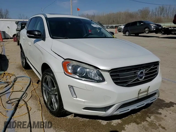 2017 Volvo XC60 Dynamic с VIN YV449MRR8H2085814, выставлен на аукционе Copart как лот 51128065 с пробегом 107 330 миль миль и Списание • Salvage title. История ставок и продаж доступна на DreamBid. Изображение 14.