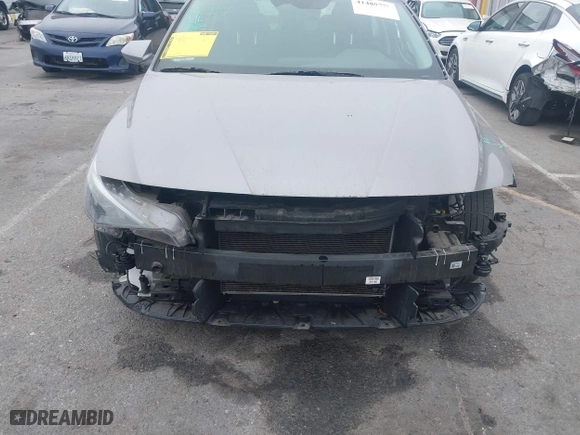 2021 Hyundai Elantra SE with VIN KMHLL4AG8MU121800, listed as a IAAI auction lot 41489779 with 38,913 mi miles. Bid and sale history available at carsss.com. Image 6.