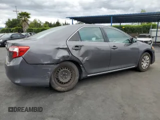 2014 Toyota Camry L with VIN 4T4BF1FK8ER431452, listed as a Copart auction lot 54802665 with 76,393 mi miles and Salvage Title. Bid and sale history available at DreamBid. Image 3.