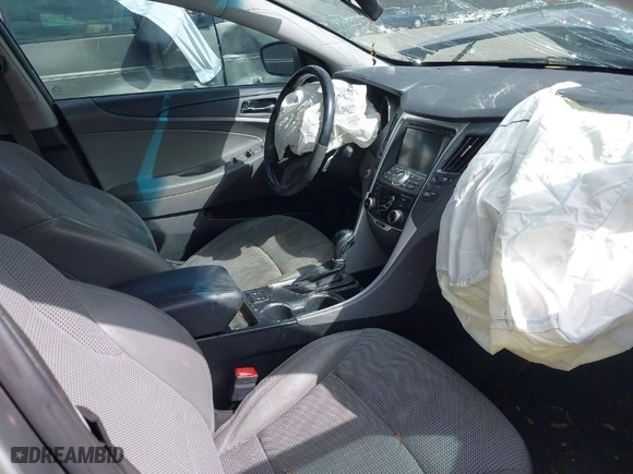 2013 Hyundai Sonata SE with VIN 5NPEC4AC6DH585138, listed as a IAAI auction lot 41716292 with 170,446 mi miles. Bid and sale history available at carsss.com. Image 5.