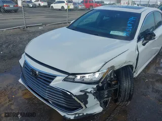 2022 Toyota Avalon XLE with VIN 4T1AZ1FB1NU079120, listed as a IAAI auction lot 41568799 with 63,419 mi miles. Bid and sale history available at carsss.com. Image 6.