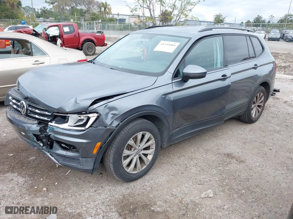 2019 Volkswagen Tiguan S with VIN 3VV1B7AX3KM047494, listed as a IAAI auction lot 41355084 with 90,612 mi miles. Bid and sale history available at carsss.com. Image 17.