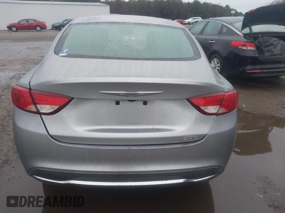 2015 Chrysler 200 Limited z VIN 1C3CCCAB8FN693213, wystawiony jako IAAI lot #41539198 z przebiegiem 183 820 mil mil oraz . Historia ofert i sprzedaży dostępna na DreamBid. Obrazek 17.