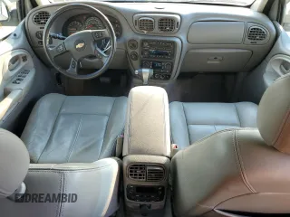 2008 Chevrolet TrailBlazer 1LT with VIN 1GNDT13S082260885, listed as a Copart auction lot 45015775 with 167,869 mi miles and Salvage Title. Bid and sale history available at DreamBid. Image 8.