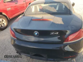 2016 BMW Z4 sDrive28i with VIN WBALL5C58G5A20857, listed as a Copart auction lot 75558284 with 62,625 mi miles and Salvage Title. Bid and sale history available at carsss.com. Image 10.