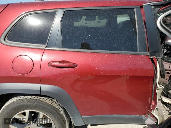 2016 Jeep Cherokee Trailhawk with VIN 1C4PJMBS0GW277367, listed as a Copart auction lot 49656155 with Not Provided miles and Salvage Title. Bid and sale history available at DreamBid. Image 11.