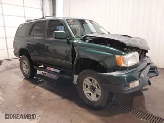 1999 Toyota 4Runner SR5 with VIN JT3HN86R6X0210142, listed as a IAAI auction lot 40396546 with 257,396 mi miles. Bid and sale history available at carsss.com. Image 1.