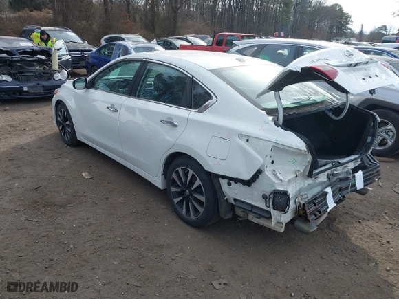 2018 Nissan Altima 2.5 SL with VIN 1N4AL3AP6JC184830, listed as a IAAI auction lot 41330554 with 93,955 mi miles. Bid and sale history available at carsss.com. Image 3.