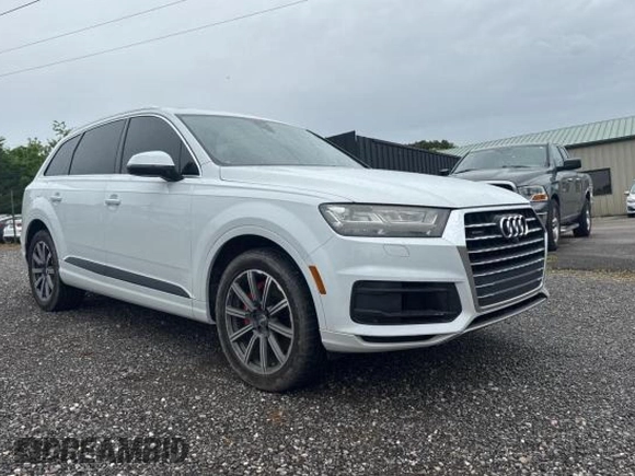 2017 Audi Q7 Premium Plus with VIN WA1LAAF73HD021296, listed as a Copart auction lot 55881465 with 140,164 mi miles and Clean Title. Bid and sale history available at DreamBid. Image 1.