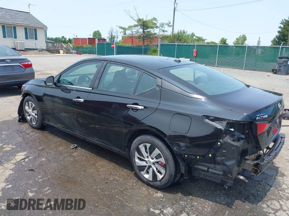 2019 Nissan Altima S z VIN 1N4BL4BVXKC103689, wystawiony jako IAAI lot #42353261 z przebiegiem 187 338 mil mil oraz . Historia ofert i sprzedaży dostępna na DreamBid. Obrazek 3.